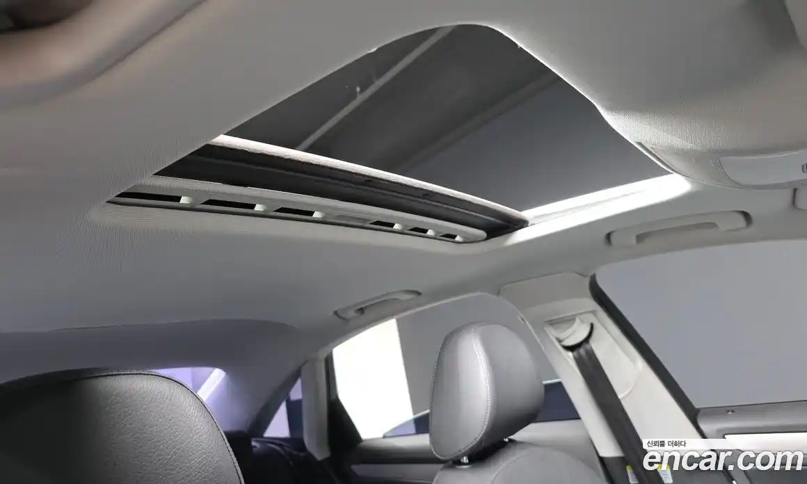 Audi A4 2015 2.0 Автомат в Москве № 149818, фото 12