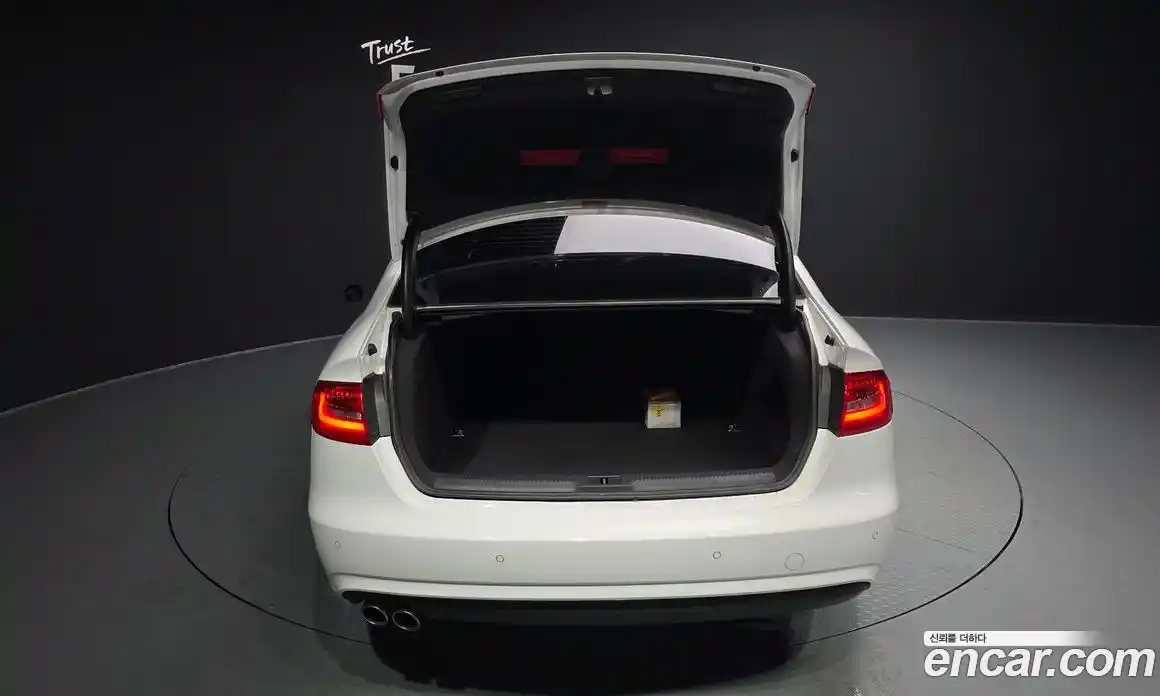 Audi A4 2015 2.0 Автомат в Москве № 149818, фото 8