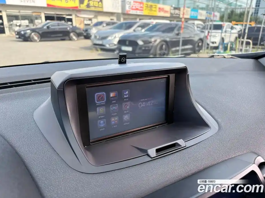 Renault SM3 2012 1.6 Автомат в Москве № 152913, фото 16