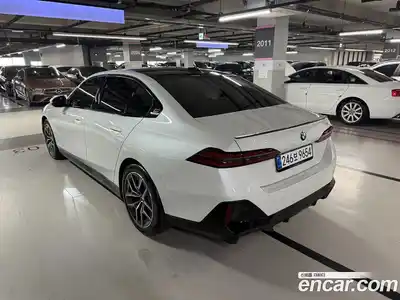 BMW 5-Series 2026 2.0 Автомат в Москве № 153135, миниатюра 4