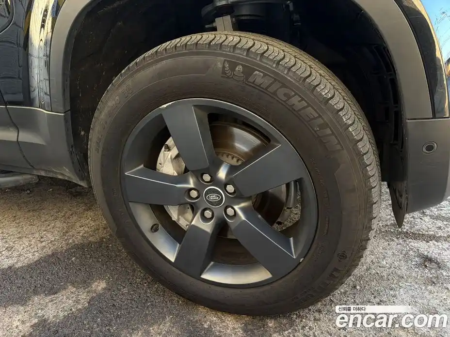 Land Rover Defender 2023 3.0 Автомат в Москве № 156054, фото 17