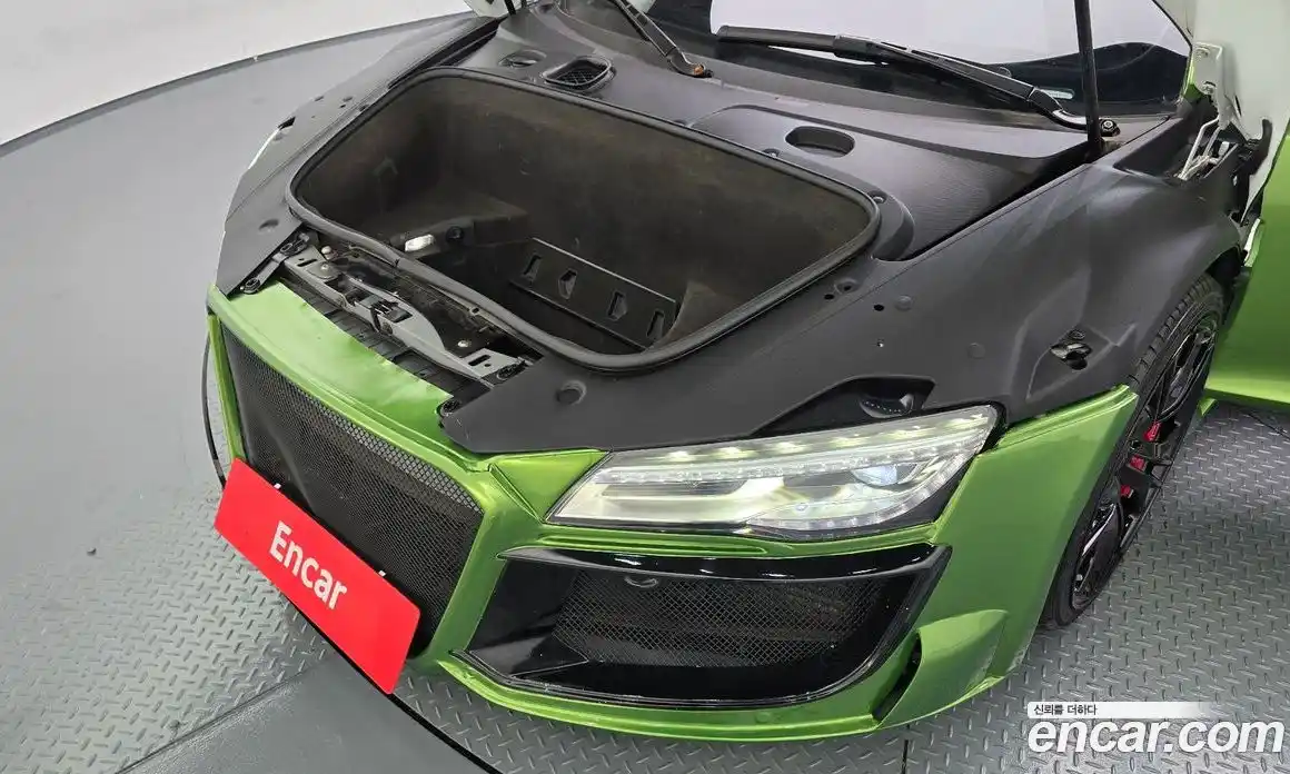 Audi R8 2015 5.2 Автомат в Москве № 159313, фото 15