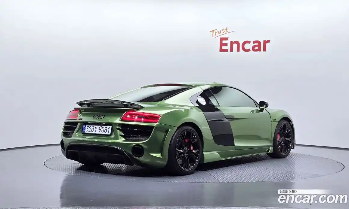 Audi R8 2015 5.2 Автомат в Москве № 159313, фото 17