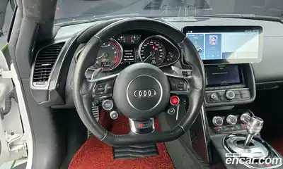 Audi R8 2015 5.2 Автомат в Москве № 159313, миниатюра 8