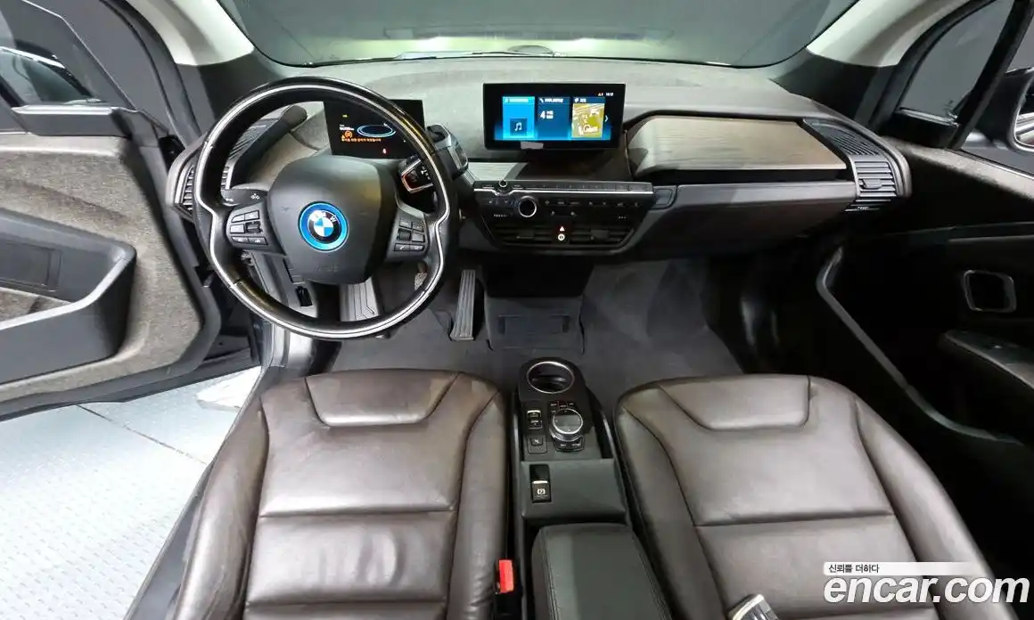 BMW i3 2019 0.1 Автомат в Москве № 159383, фото 7
