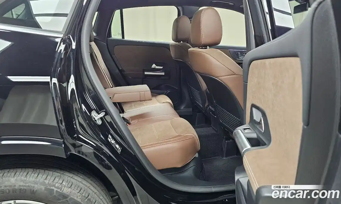 Mercedes-Benz GLA-Class 2025 2.0 Автомат в Москве № 160038, фото 13