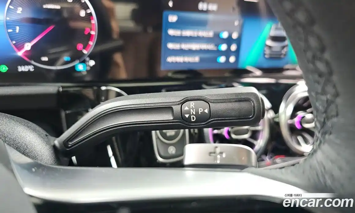 Mercedes-Benz GLA-Class 2025 2.0 Автомат в Москве № 160038, фото 19