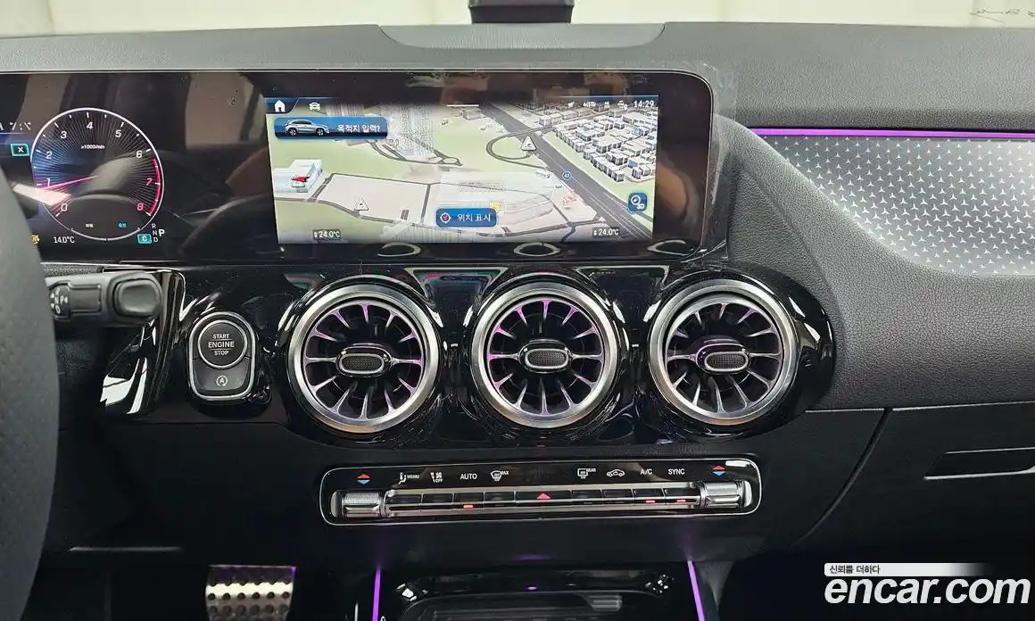 Mercedes-Benz GLA-Class 2025 2.0 Автомат в Москве № 160038, фото 20