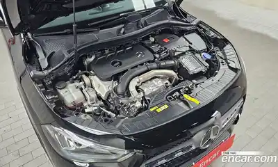 Mercedes-Benz GLA-Class 2025 2.0 Автомат в Москве № 160038, миниатюра 2