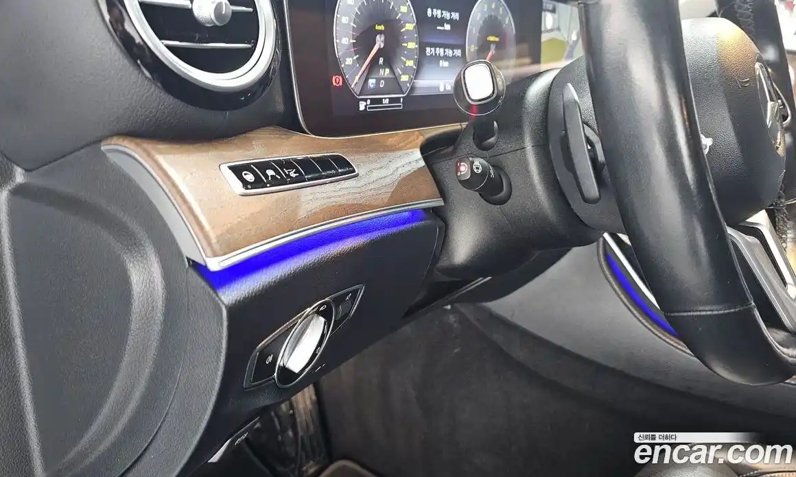 Mercedes-Benz E-Class 2020 2.0 Автомат в Москве № 161006, фото 18