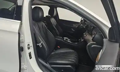 Mercedes-Benz E-Class 2020 2.0 Автомат в Москве № 161006, миниатюра 9