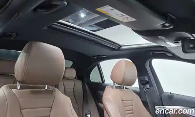 Mercedes-Benz E-Class 2020 2.0 Автомат в Москве № 161533, миниатюра 12