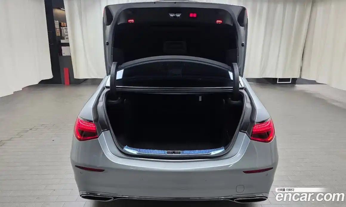 Mercedes-Benz S-Class 2021 4.0 Автомат в Москве № 162002, фото 16