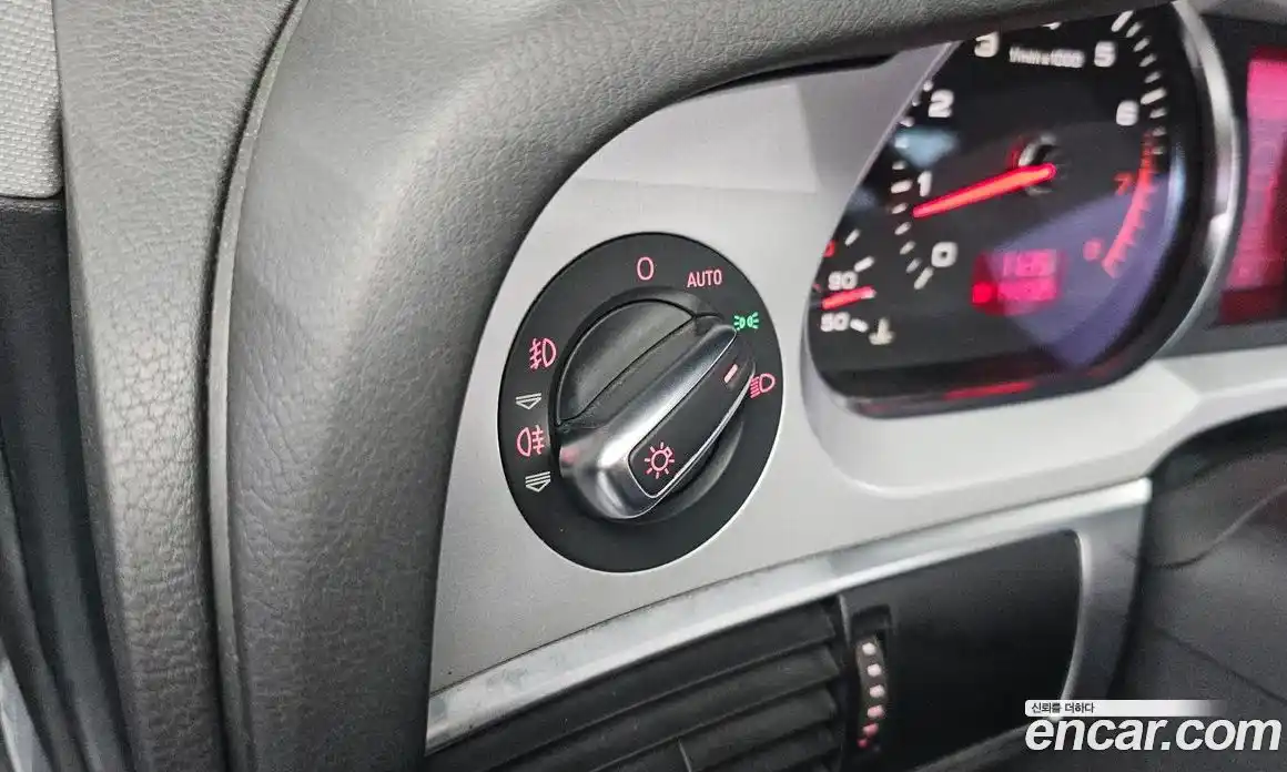 Audi A6 2011 2.0 Автомат в Москве № 163304, фото 16