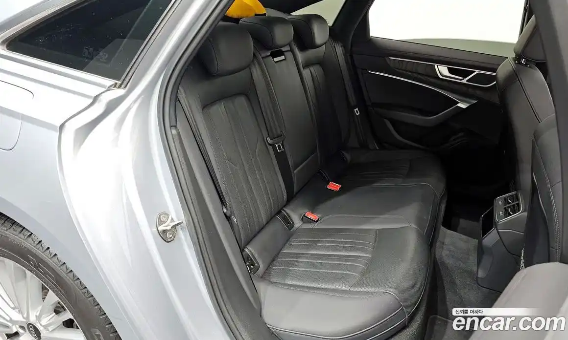 Audi A6 2021 2.0 Автомат в Москве № 163413, фото 12