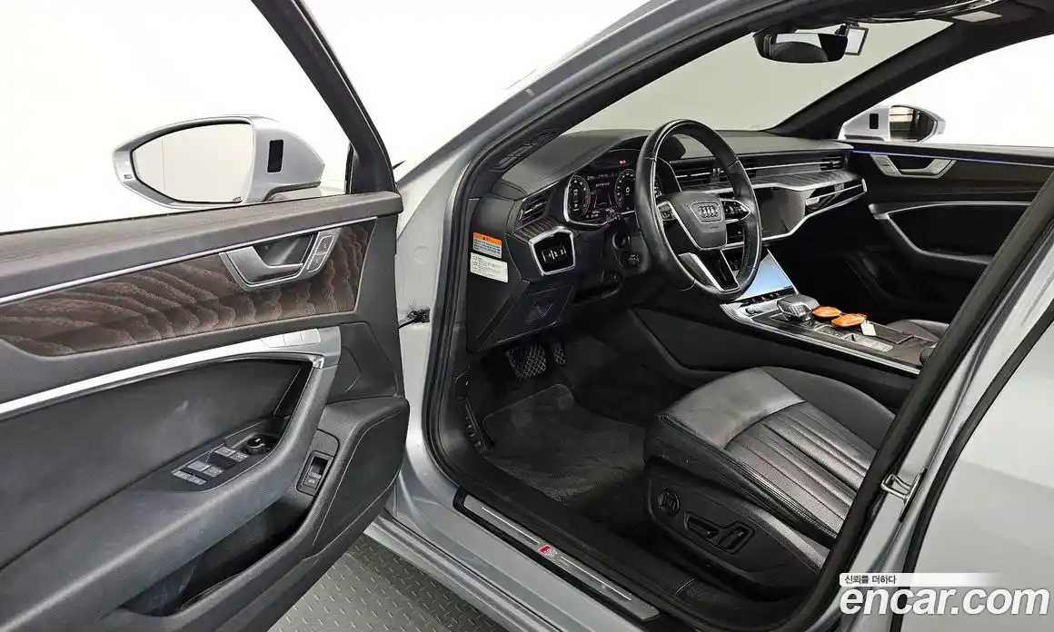 Audi A6 2021 2.0 Автомат в Москве № 163413, фото 16