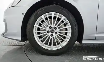 Audi A6 2021 2.0 Автомат в Москве № 163413, миниатюра 2