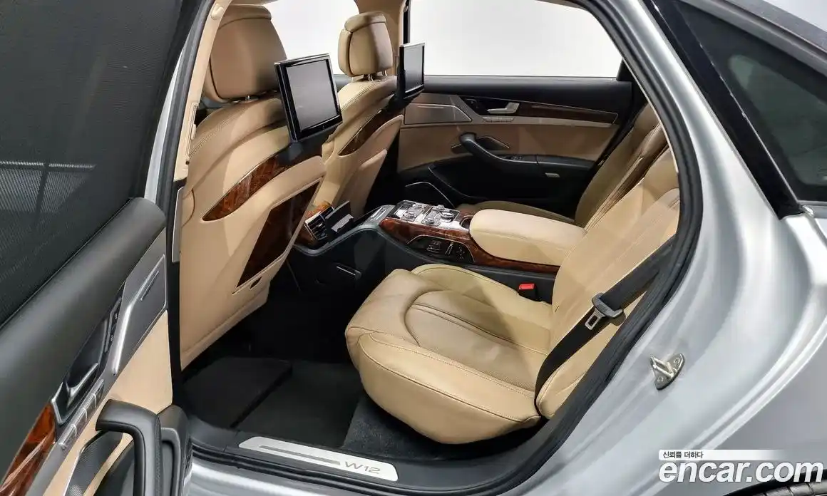 Audi A8 2012 6.3 Автомат в Москве № 163690, фото 14