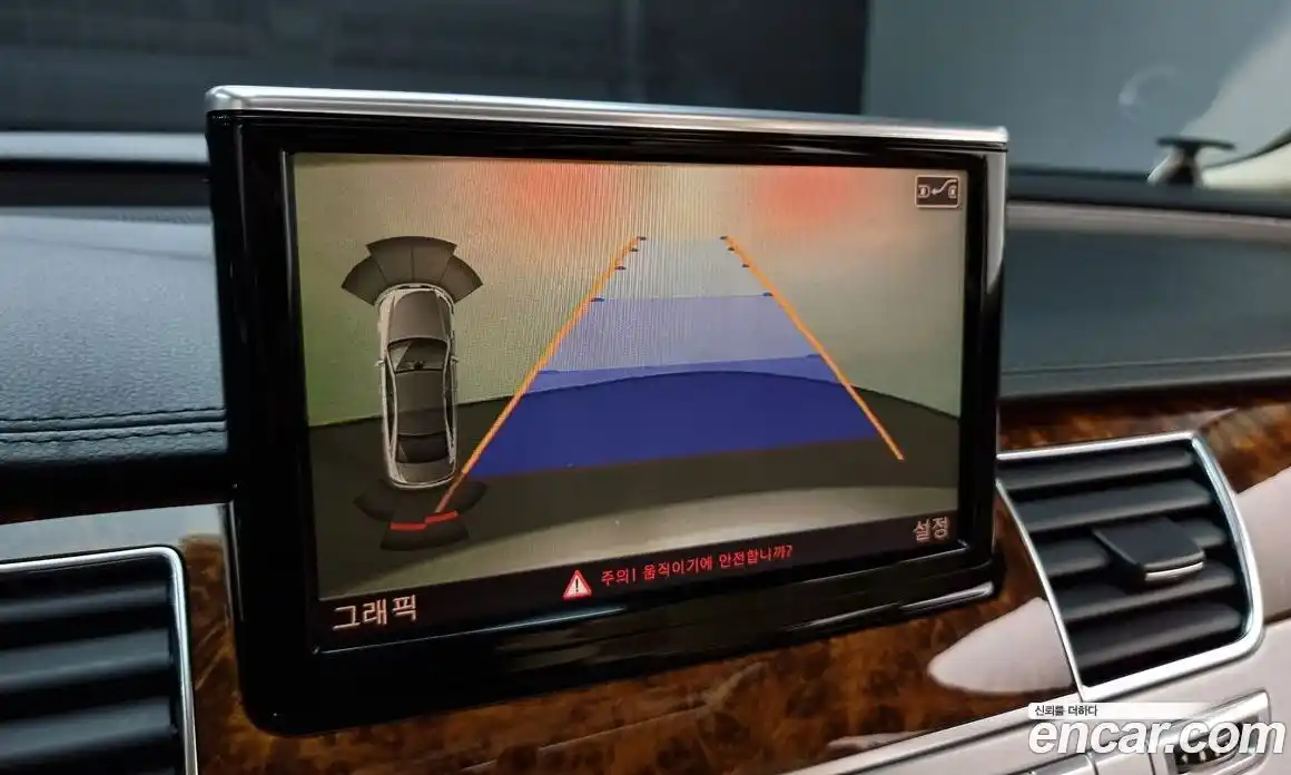 Audi A8 2012 6.3 Автомат в Москве № 163690, фото 16