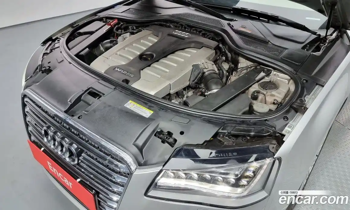 Audi A8 2012 6.3 Автомат в Москве № 163690, фото 7