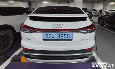 Audi Q4 e-tron 2025 0.2 Автомат в Москве № 163949, миниатюра 3