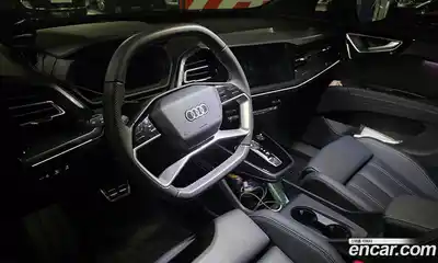 Audi Q4 e-tron 2025 0.2 Автомат в Москве № 163949, миниатюра 7