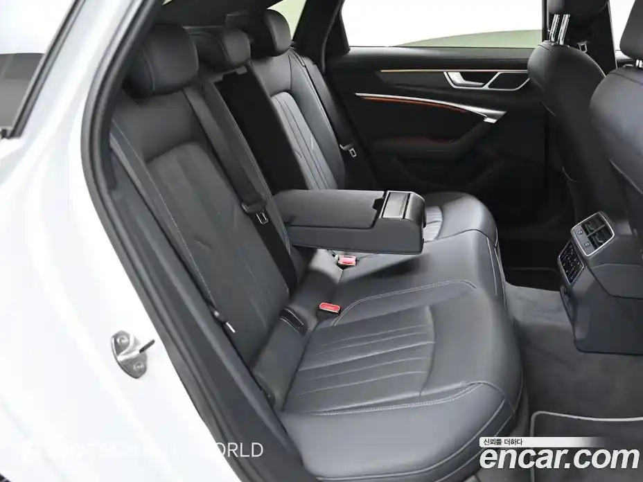 Audi A6 2021 3.0 Автомат в Москве № 164103, фото 12