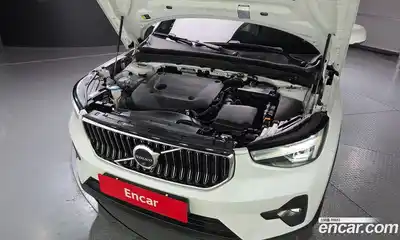 Volvo XC40 2023 2.0 Автомат в Москве № 164247, миниатюра 3