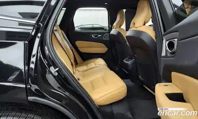 Volvo XC60 2024 2.0 Автомат в Москве № 164371, миниатюра 2