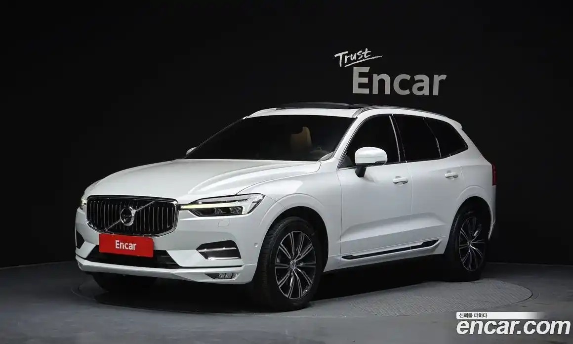 Volvo XC60 2021 2.0 Автомат в Москве № 164544, фото 19