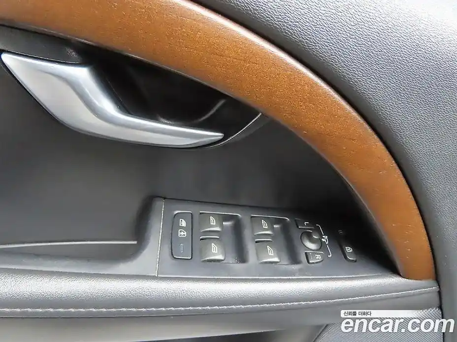 Volvo S80 2013 2.0 Автомат в Москве № 164818, фото 13