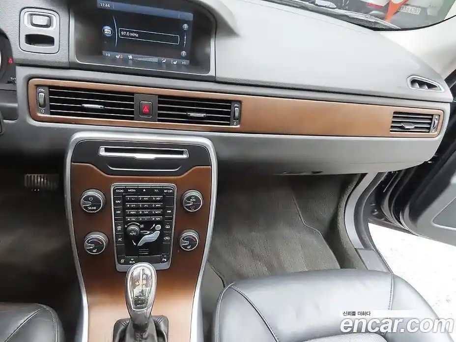 Volvo S80 2013 2.0 Автомат в Москве № 164818, фото 9