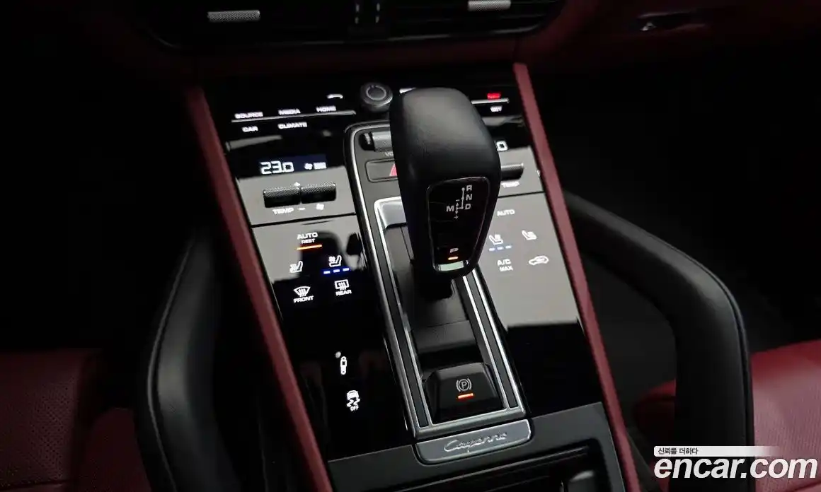 Porsche Cayenne 2021 3.0 Автомат в Москве № 165470, фото 4