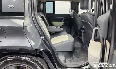 Land Rover Defender 2024 2.0 Автомат в Москве № 166095, миниатюра 3