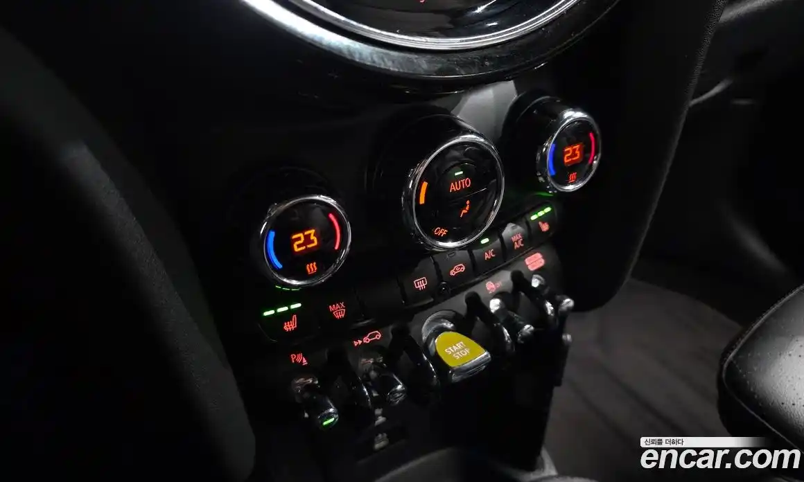 Mini Cooper 2024 Автомат в Москве № 167202, фото 19