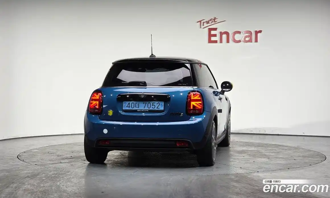 Mini Cooper 2024 Автомат в Москве № 167202, фото 4