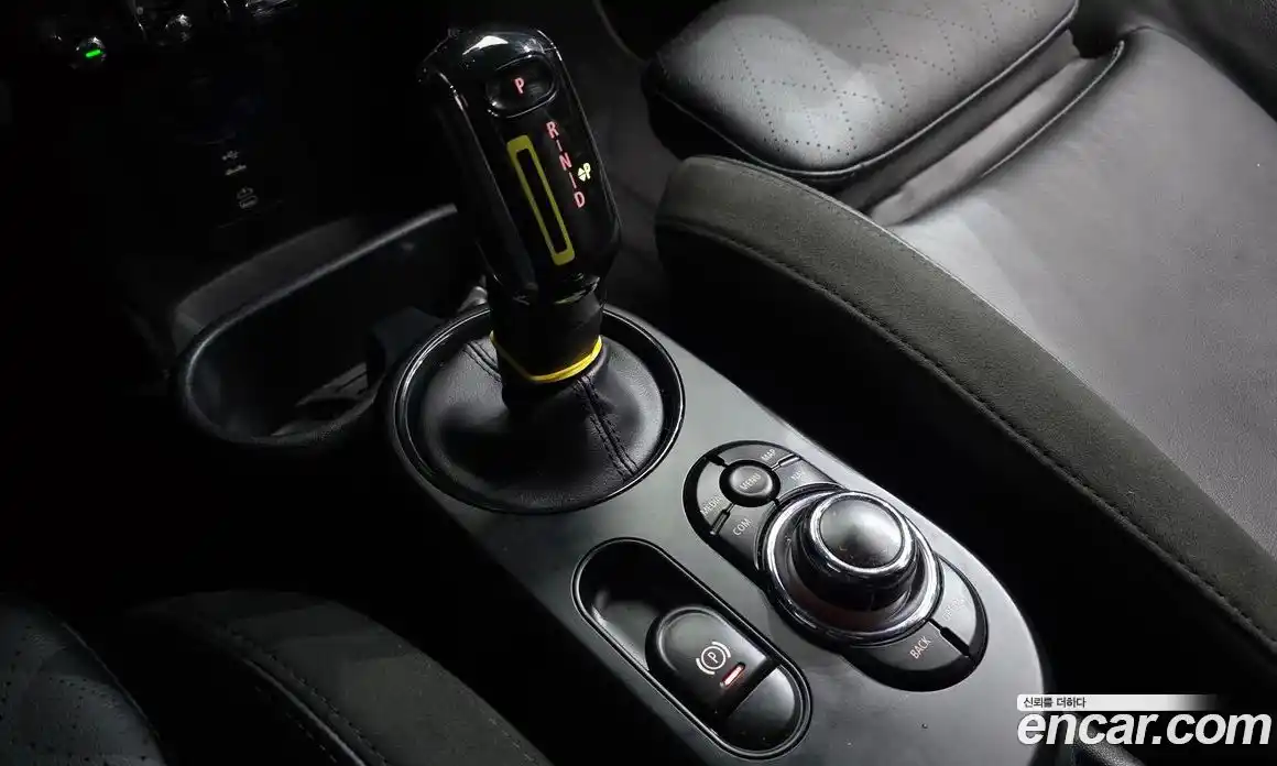 Mini Cooper 2024 Автомат в Москве № 167202, фото 9