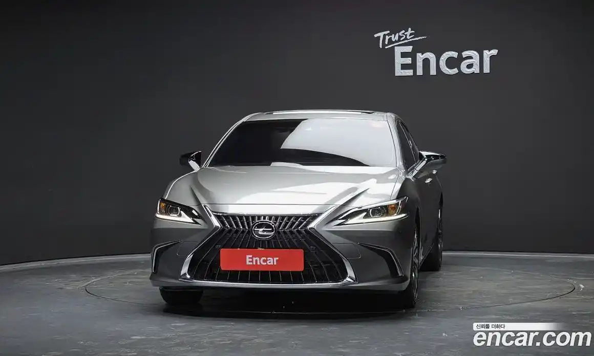 Lexus ES 2025 2.5 Автомат в Москве № 167976, фото 17
