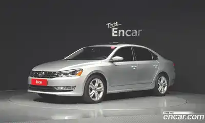 Volkswagen Passat, 2013