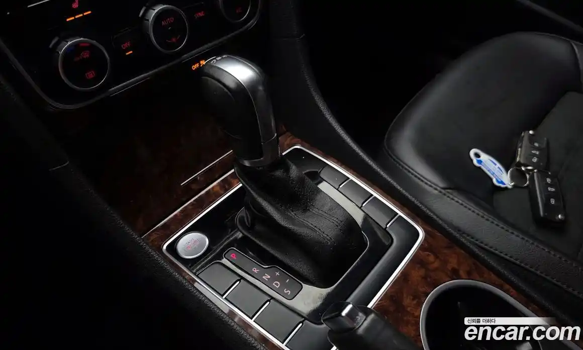 Volkswagen Passat 2013 2.0 Автомат в Москве № 168554, фото 9