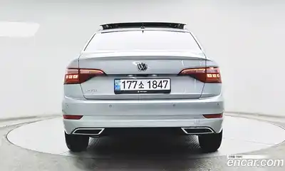 Volkswagen Jetta 2020 1.4 Автомат в Москве № 169207, миниатюра 2