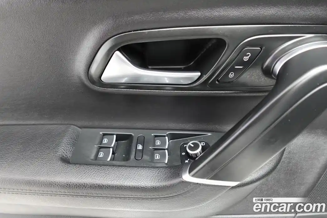 Volkswagen CC 2014 2.0 Автомат в Москве № 169312, фото 16