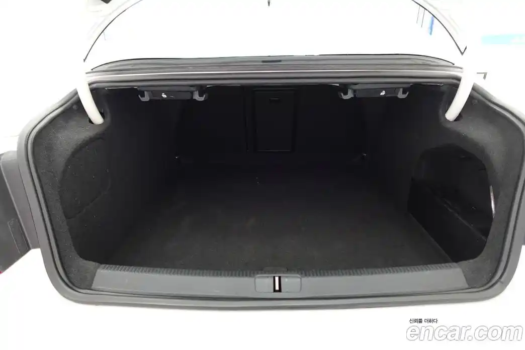 Volkswagen CC 2014 2.0 Автомат в Москве № 169312, фото 5