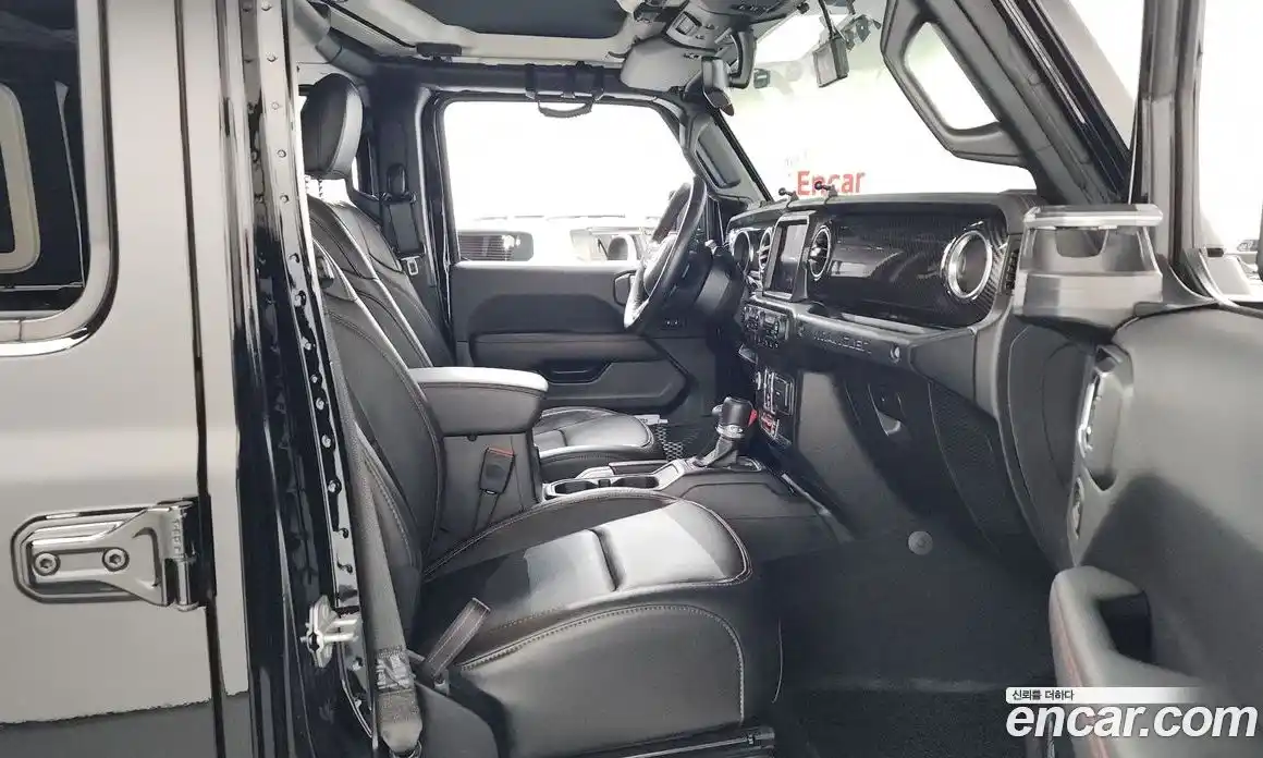 Jeep Wrangler 2023 2.0 Автомат в Москве № 169398, фото 11