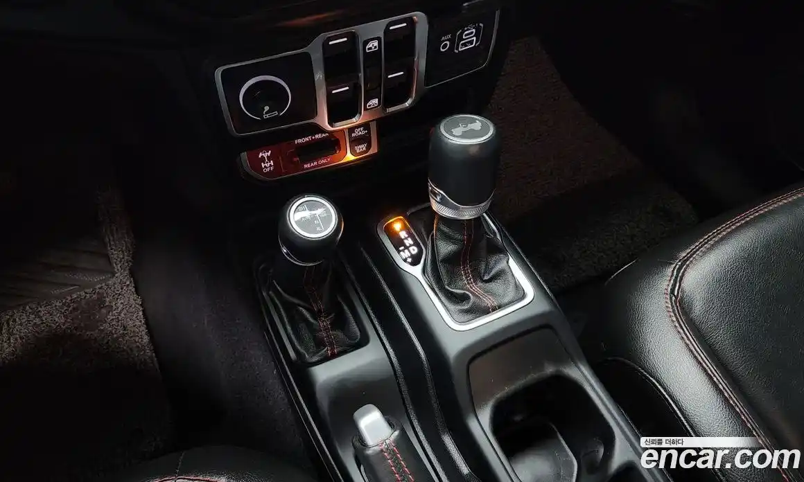 Jeep Wrangler 2021 2.0 Автомат в Москве № 169595, фото 14