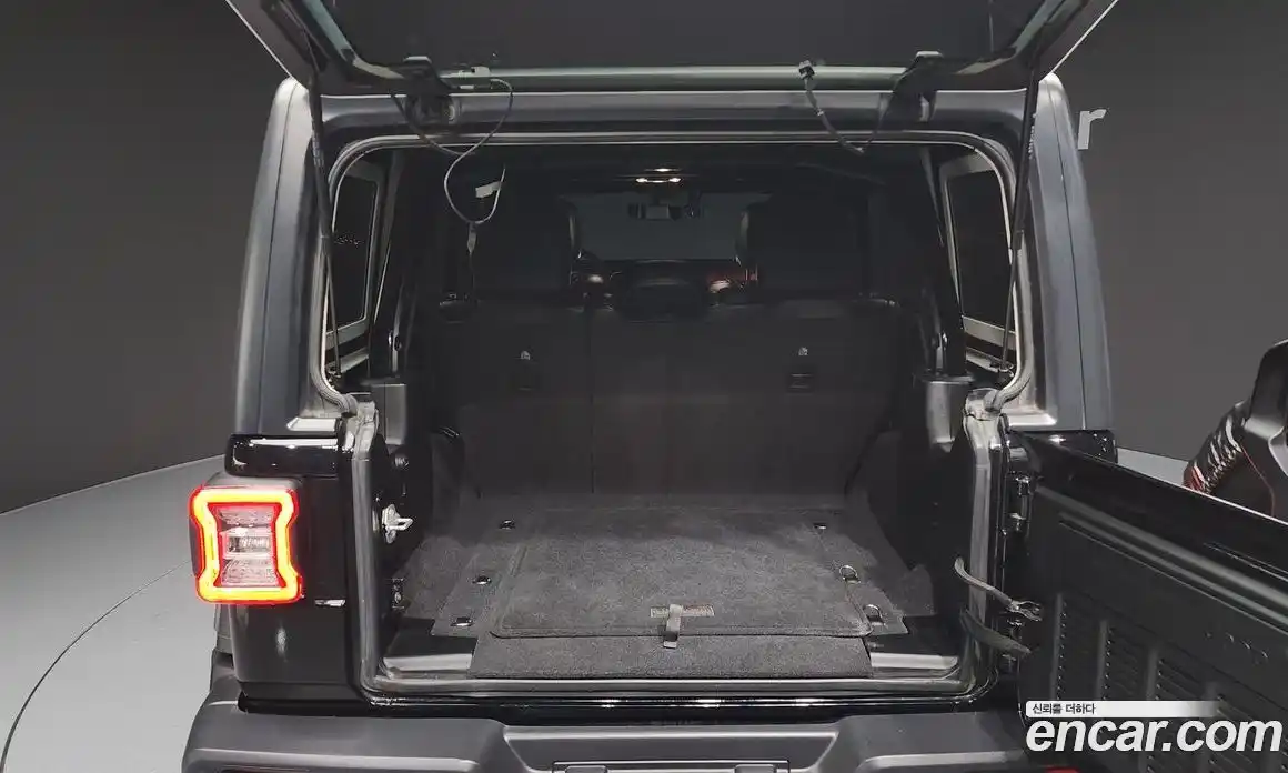 Jeep Wrangler 2021 2.0 Автомат в Москве № 169595, фото 4