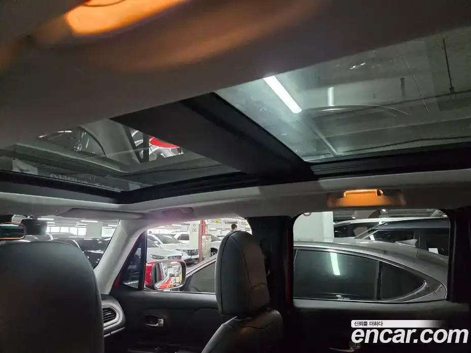 Jeep Renegade 2017 2.0 Автомат в Москве № 169965, фото 17