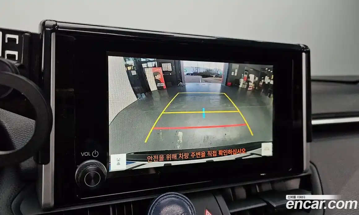 Toyota RAV4 2024 2.5 Автомат в Москве № 170212, фото 19