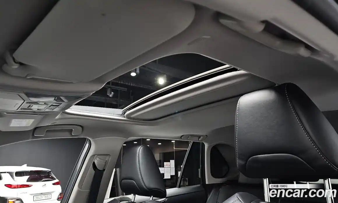 Toyota RAV4 2024 2.5 Автомат в Москве № 170212, фото 8