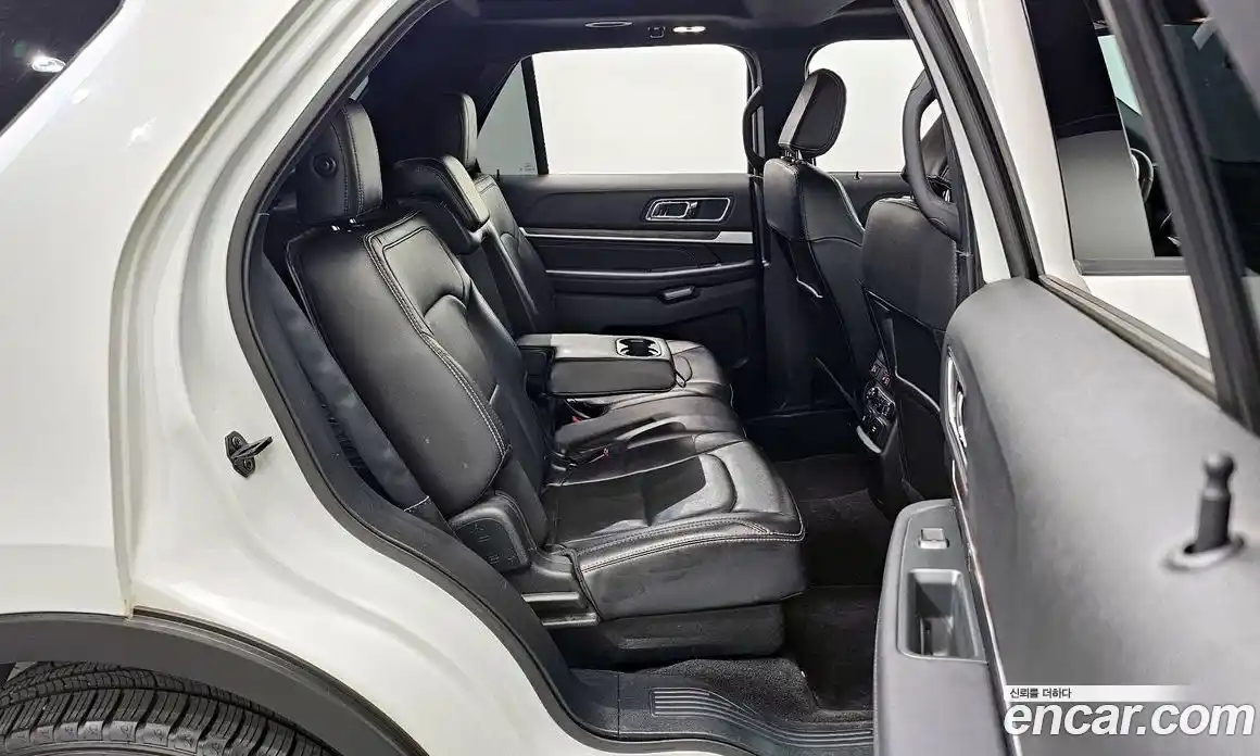 Ford Explorer 2018 2.3 Автомат в Москве № 170967, фото 1